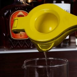Promo 🧨 BarMan High End Citrus Juicers W/ Side Strainer ( Color Options) 😍 -barman shop yellow citrus squeezer scene2 700x700